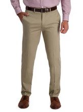 Load image into Gallery viewer, Haggar Straight Fit Med Khaki Casual Pant