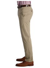 Load image into Gallery viewer, Haggar Straight Fit Med Khaki Casual Pant