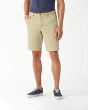 Load image into Gallery viewer, Tommy Bahama Boracay 10" Chino Short Khaki