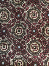 Load image into Gallery viewer, Zianetti Burgundy Pattern Tie 62y
