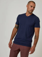 Load image into Gallery viewer, 7 Diamonds Short Sleeve Core V-Neck Midnight

